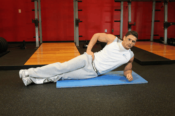 Side Plank exercise demonstration targeting Abdominals